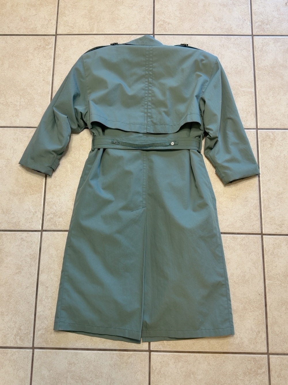 Vintage London Fog Sage Green Belted Trench Coat 4 Petite USA Paisley Liner - Picture 11 of 11